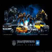 Кино обои - перейти на эту картинку картинка из Transformers, трансформация машин в боевых роботов